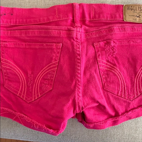 Hollister shorts - Picture 3 of 4
